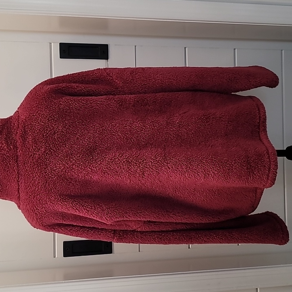 Extremely Soft & Warm Top - Picture 4 of 9
